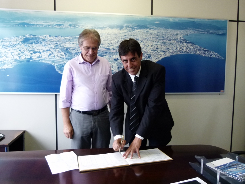 Ronaldo Freire assume presidência da Comcap