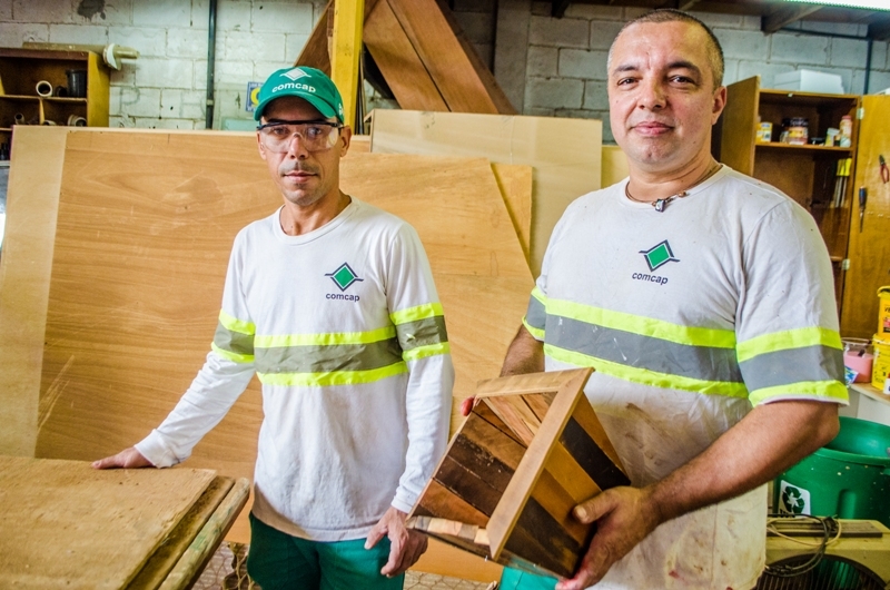 Comcap fabrica móveis com resíduo recuperado