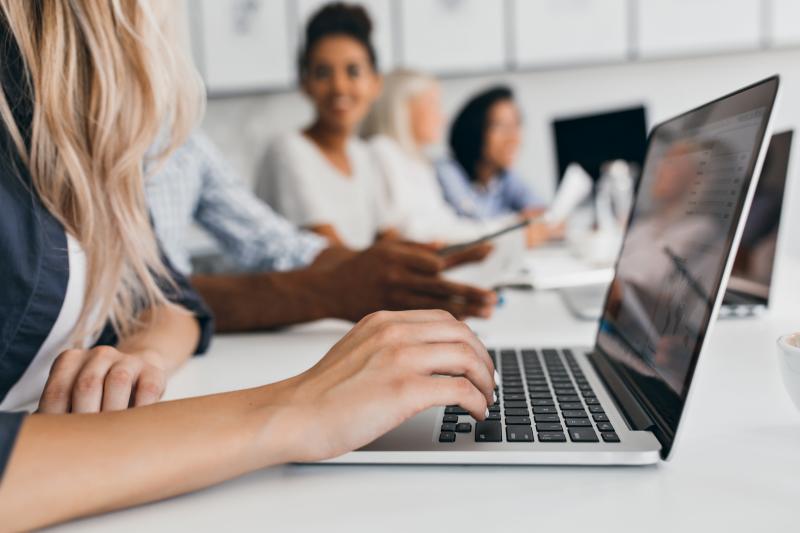 Programa de Capacitação para Mulheres, da Fundação Somar,  inicia primeira turma nesta quinta-feira