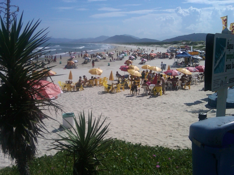 Fim da Operação Verão: coleta de lixo volta a ser alternada nos balneários
