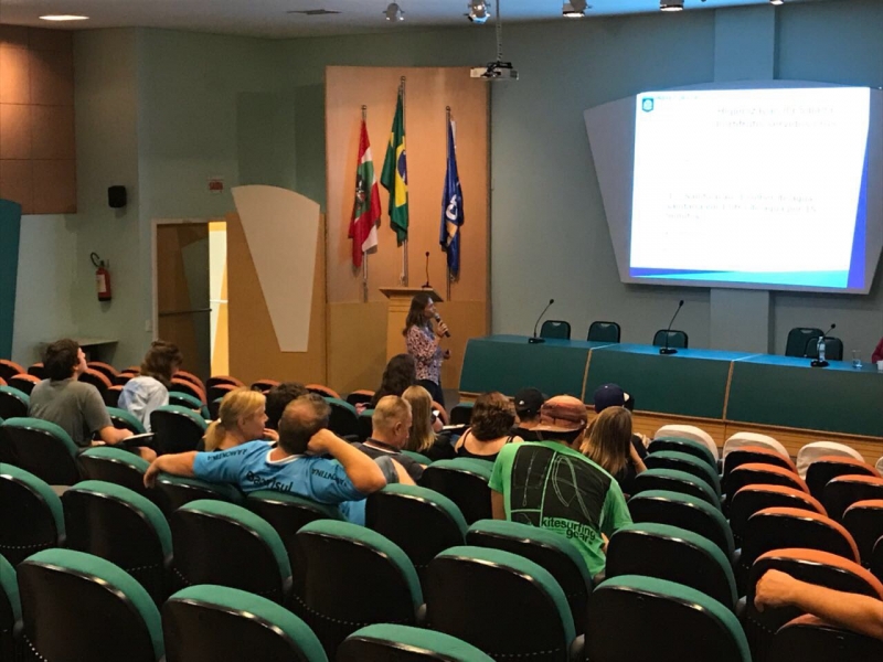 A Vigilância Sanitária de Florianópolis realizou nesta quinta-feira dia (30/11) o Curso Manipulação de Alimentos.