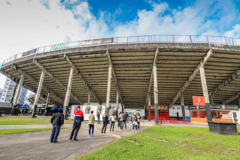 Florianópolis fará ação focada em segunda dose contra Covid-19 