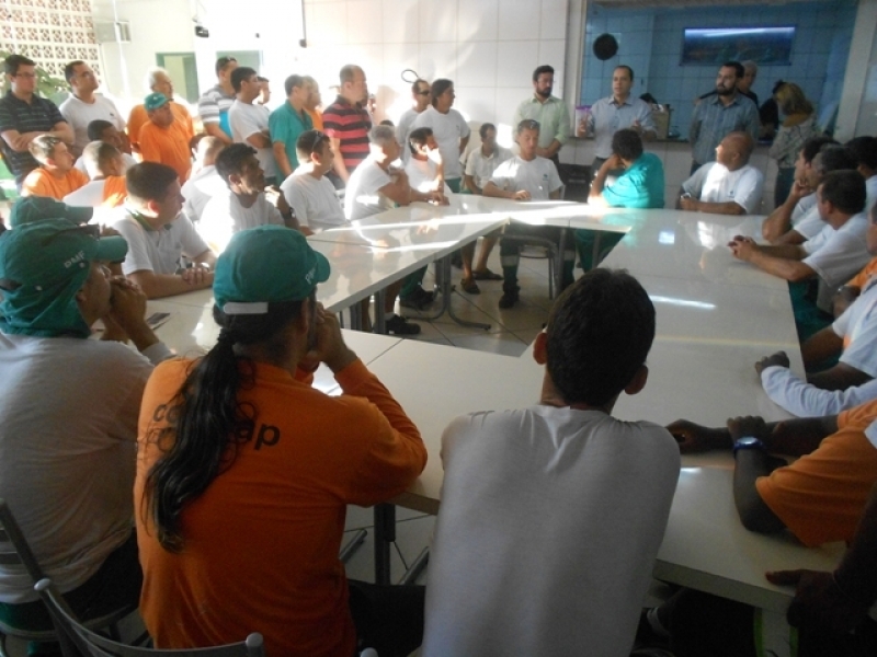 Trabalhadores da Comcap participam do Papo com o Presidente