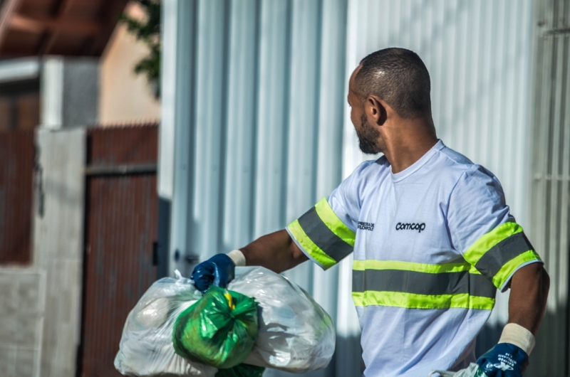 No Dia do Gari, Comcap traça perfil operacional