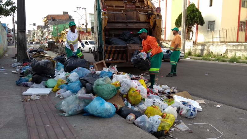 Comcap 100% pública volta com força para limpar toda a cidade