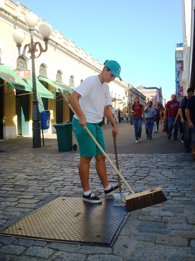 Limpeza pública é o serviço melhor na Capital