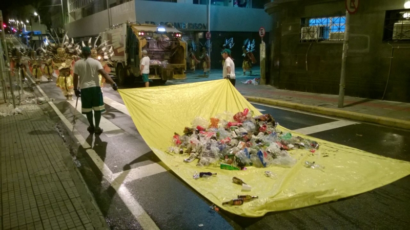 Carnaval de 2015 teve 16,5% mais lixo que 2014