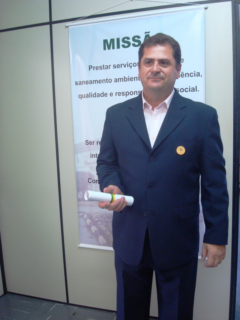 Diretor de Operações da Comcap recebe comenda do Exército