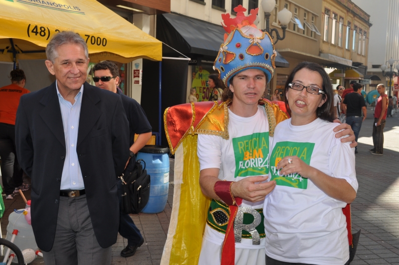 Recicla Bem Floripa orienta sobre destinação dos resíduos no Centro da Capital