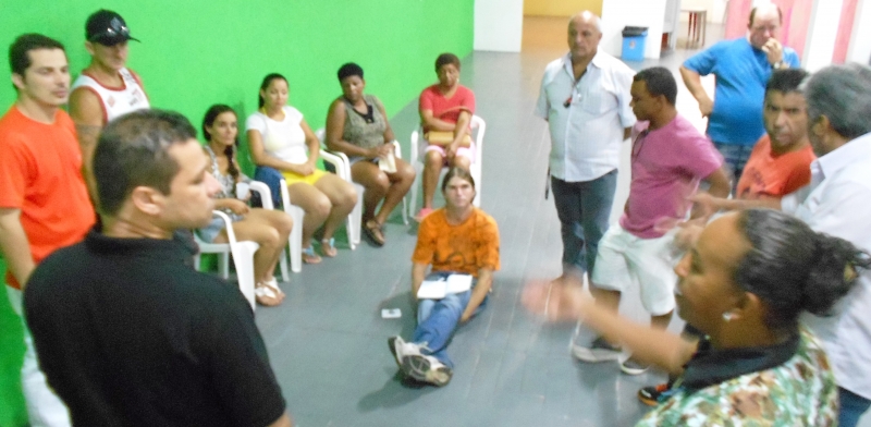 Preparativos para o desfile de Carnaval