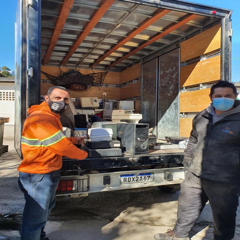 Florianópolis e Abree cooperam para reciclar eletroeletrônicos e eletrodomésticos