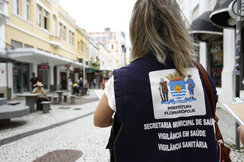 Mais de 290 estabelecimentos foram fiscalizados na Black Friday