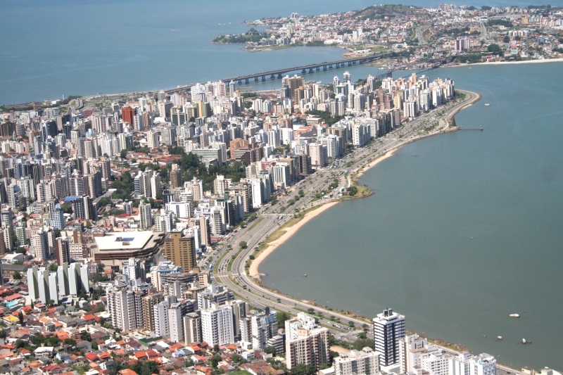 Vigilância Sanitária: operação fiscaliza bares e restaurantes