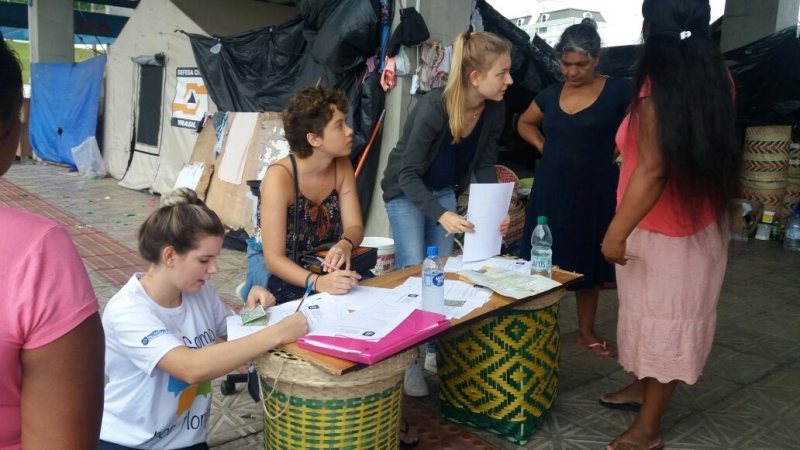 Prefeitura realiza cadastramento dos Indígenas abrigados no Terminal do Saco dos Limões 