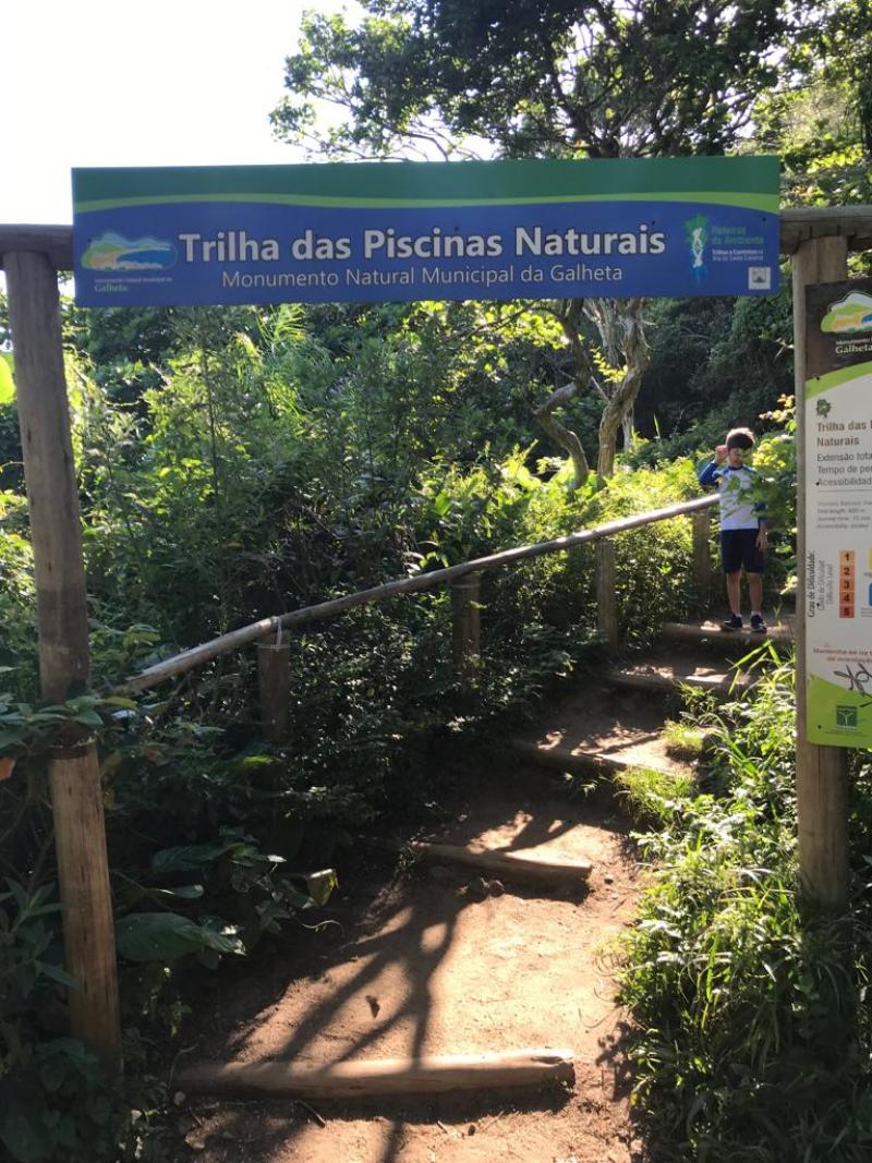 Trilha das Piscinas Naturais é mais uma opção na Ilha