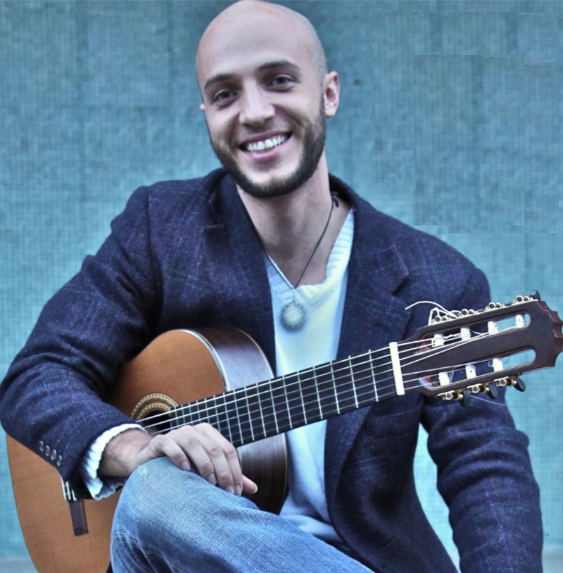 Projeto Quarta Musical apresenta Felipe Coelho
