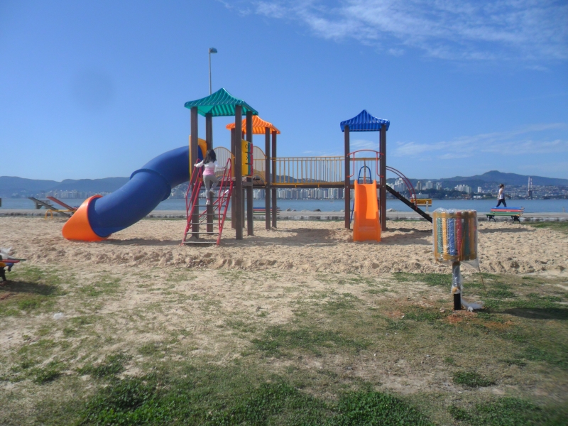 Beira-mar Continental recebe parque infantil