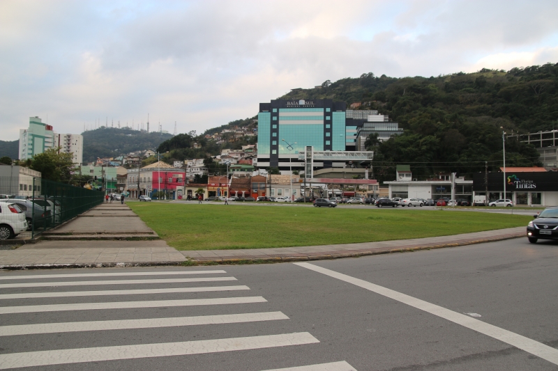 Senhor dos Passos ganha praça no centro da cidade