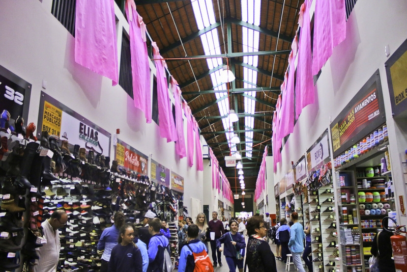Mercado já está pronto para o Outubro Rosa
