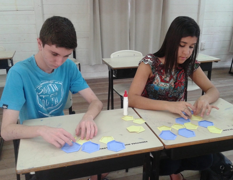 União de futebol e matemática rende Nota 10 à professora