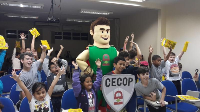 Escola José do Valle Pereira recebe projeto Observador Social Mirim
