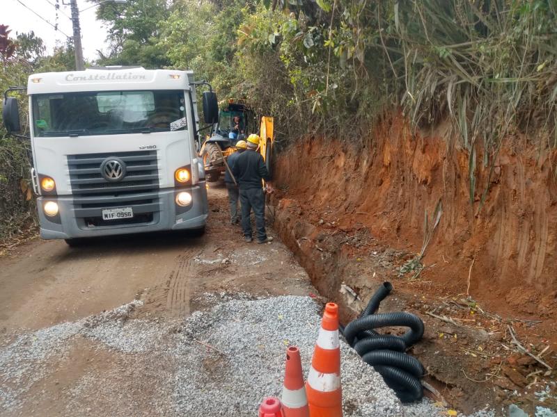 Iniciadas obras de revitalização em importante via do Pântano do Sul