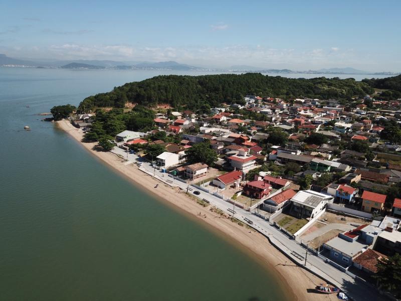 Revitalização da Rua da Praia está na reta final