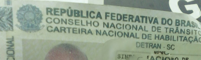 Condutor pagou por documento 