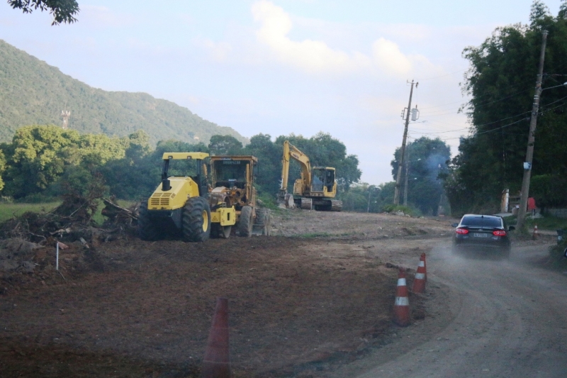 Obras na rua Padre Rohr estão em ritmo acelerado
