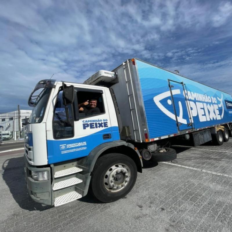 Caminhão do Peixe da Prefeitura de Florianópolis divulga calendário especial pre Sexta-feira Santa