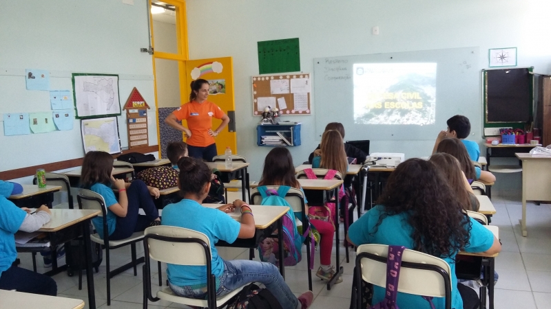 Projeto Defesa Civil na Escola inicia na rede municipal de ensino