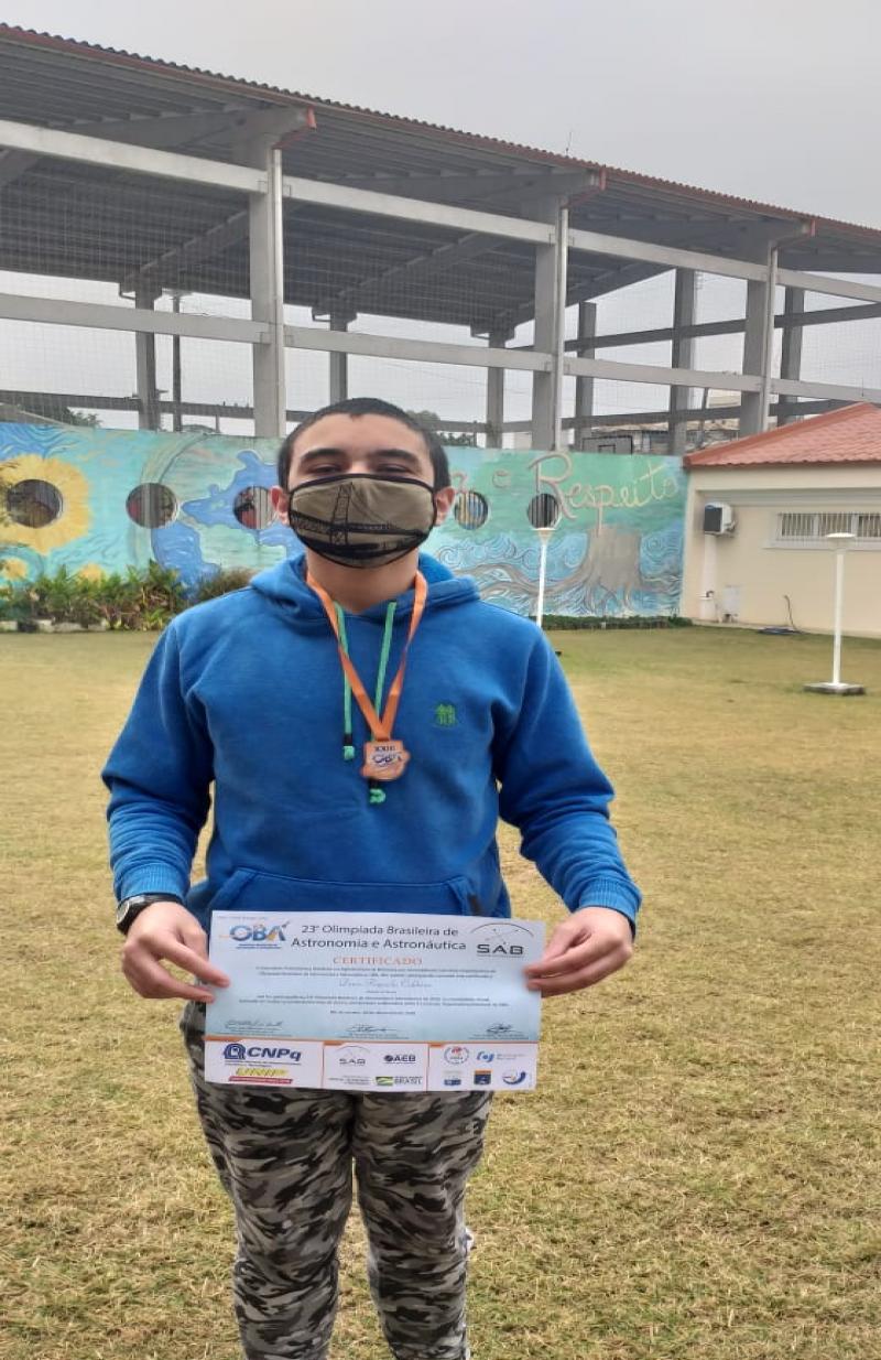 Esse garoto vale ouro na rede municipal de ensino de Florianópolis