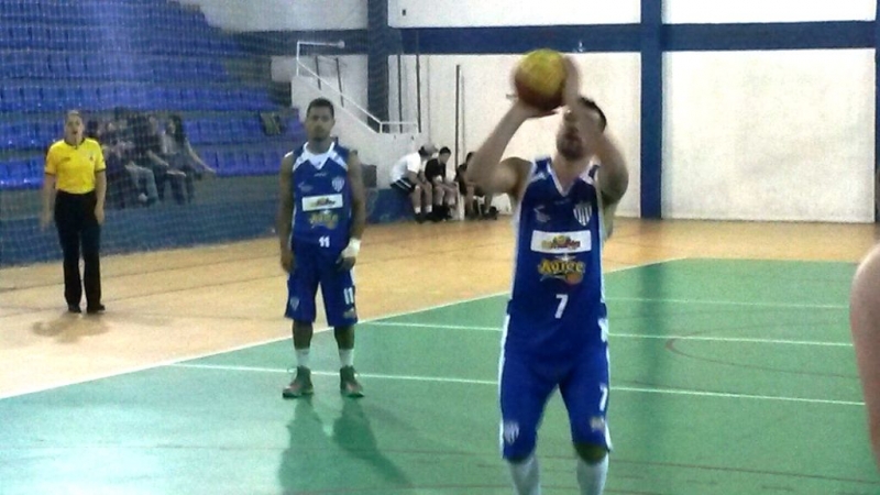 Basquete garante quarto lugar no Campeonato Catarinense 