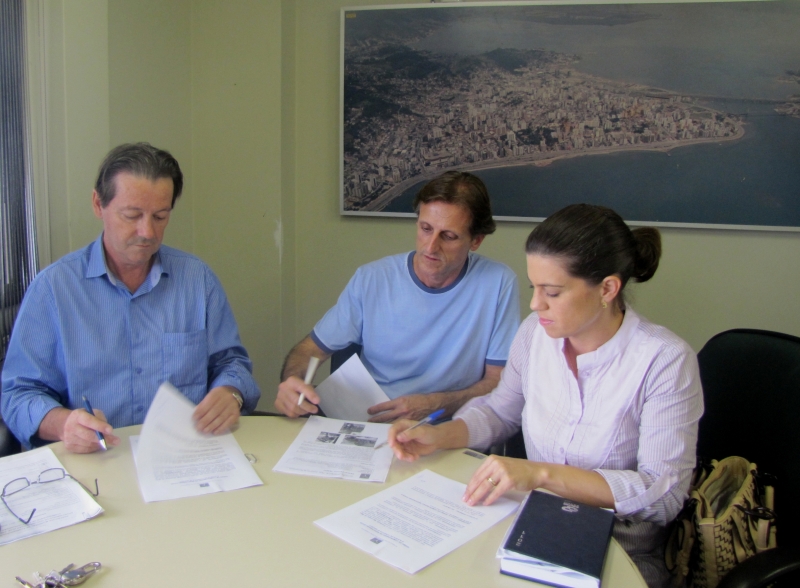 FLORAM autoriza plantio de 130 mudas de árvores 