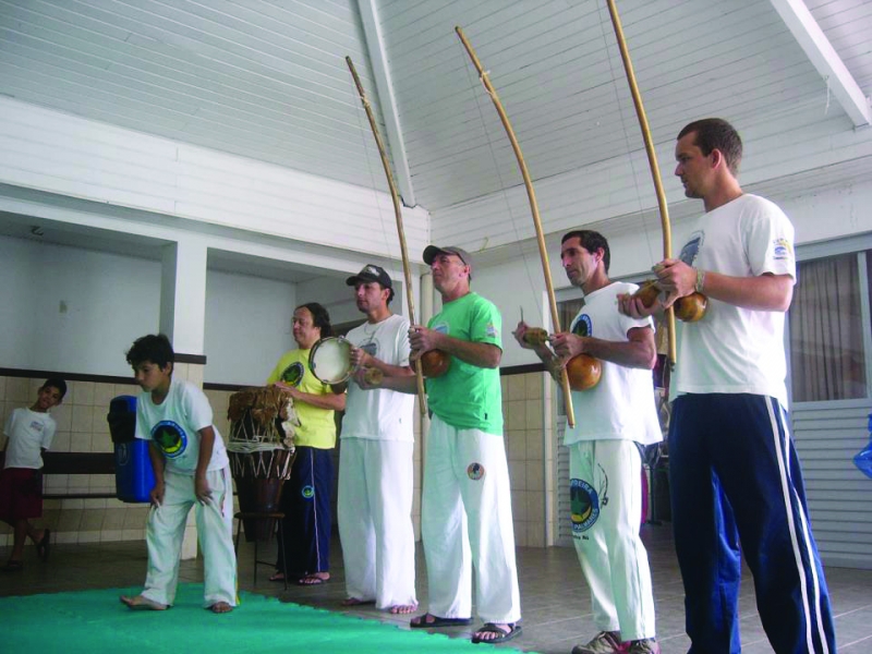 SME incentiva mais tempo de crianças na escola