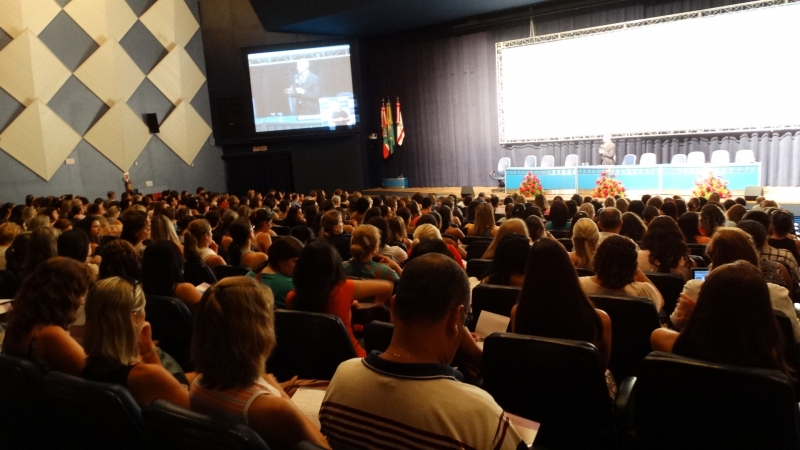Chega ao fim primeiro dia do COEB 2015