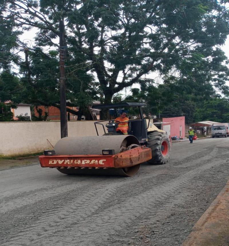 Após 20 anos, principal via do Morro do Horácio recebe Asfaltaço
