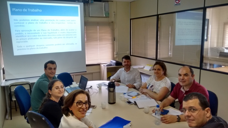 Reunião com Assistência Social discute acompanhamento das parcerias