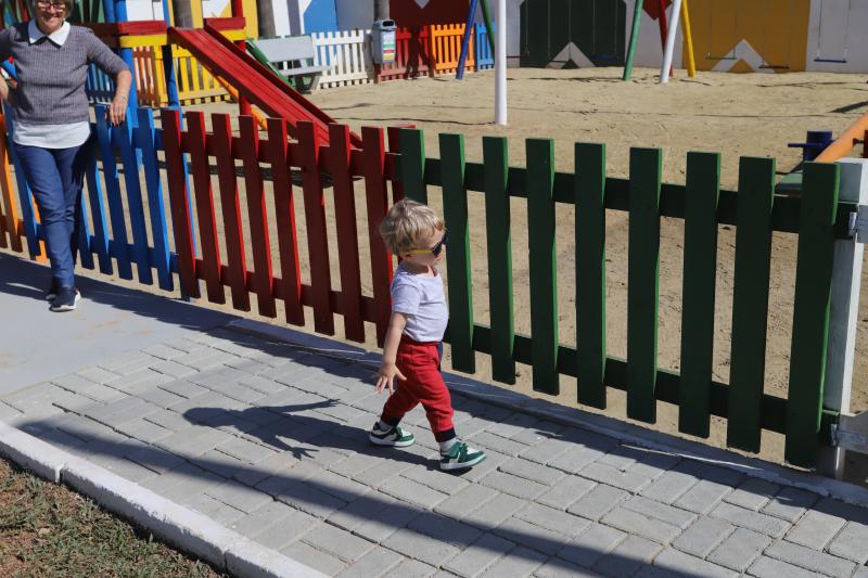 Prefeitura de Florianópolis entrega praça revitalizada em Capoeiras
