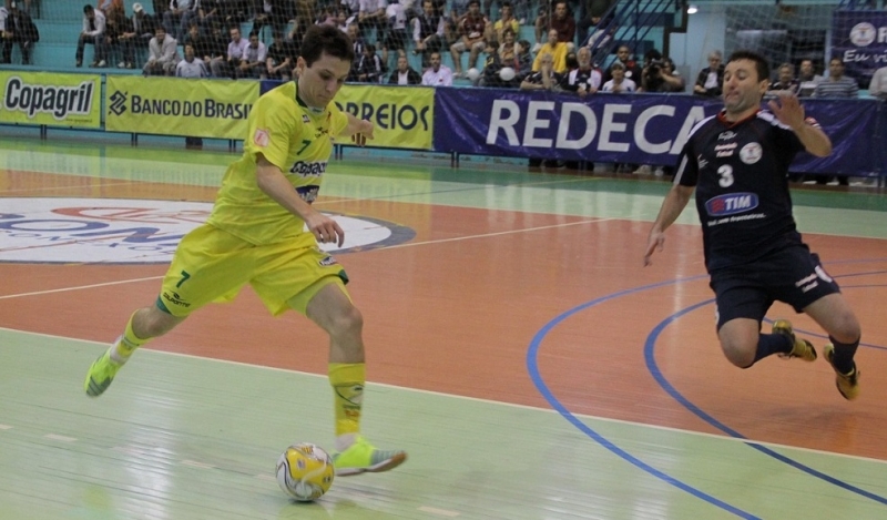 Florianópolis Futsal garante vaga na semifinal da Liga Futsal