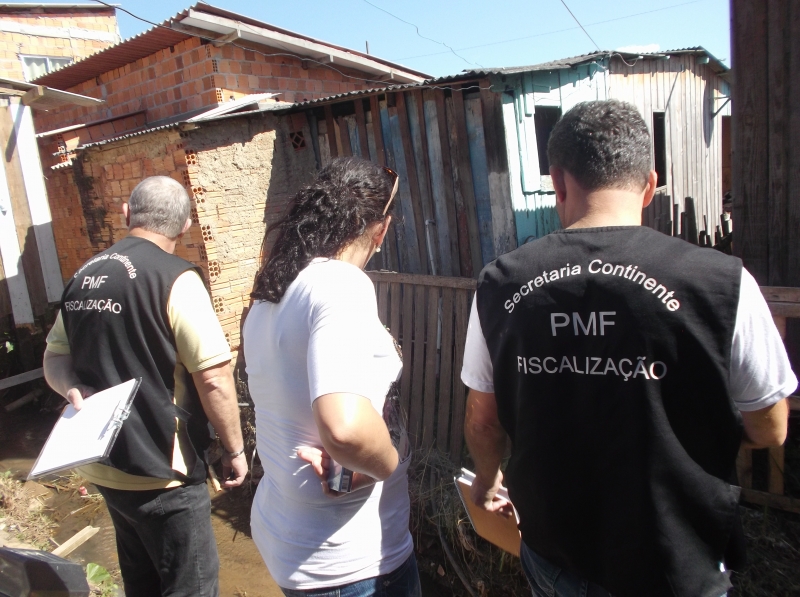 Fiscalização do Continente vistoria comunidade da PC3
