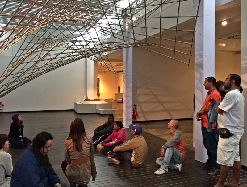 Usuários do Centro POP conhecem a obra de Gaudí