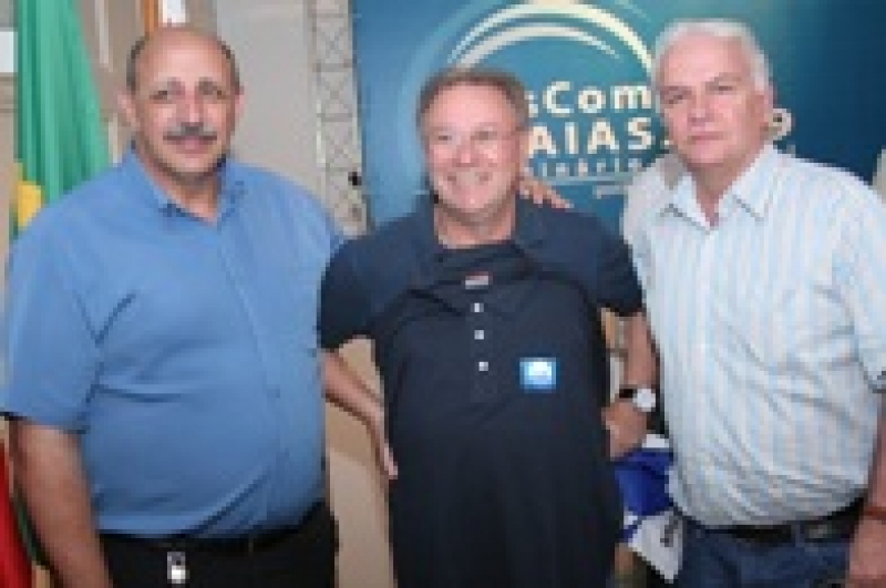 Bandeira Azul certifica praia de Jurerê