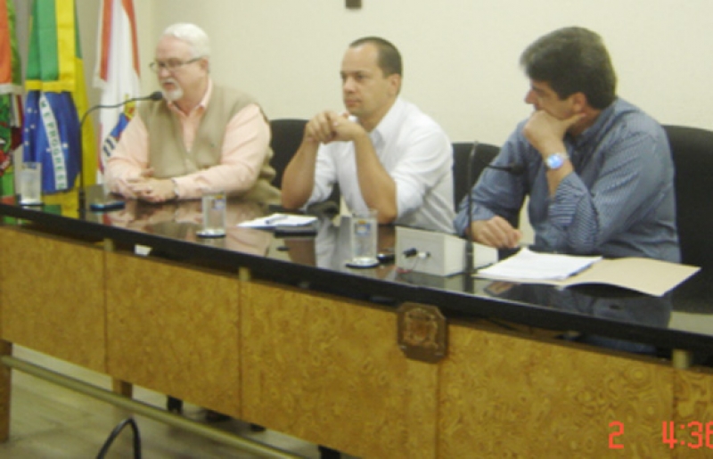 Secretário participa de reunião da Frente Parlamentar sobre Drogas 
