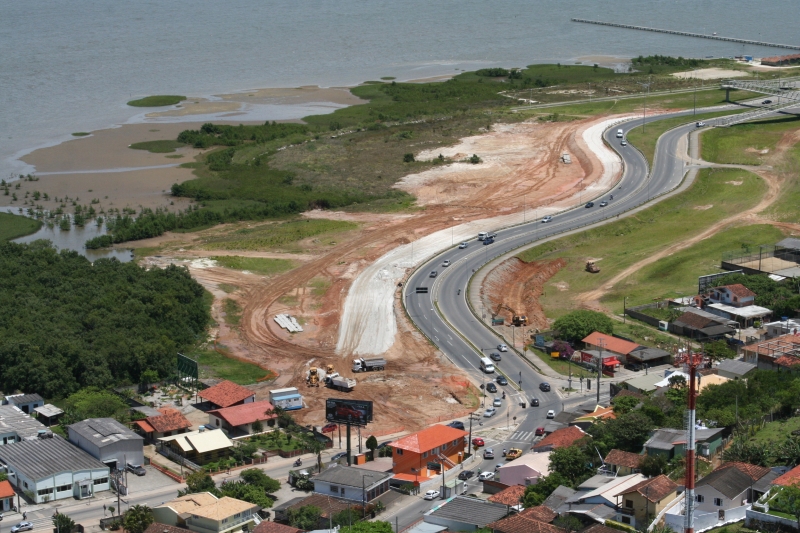 Trevo da seta: obras serão retomadas em janeiro