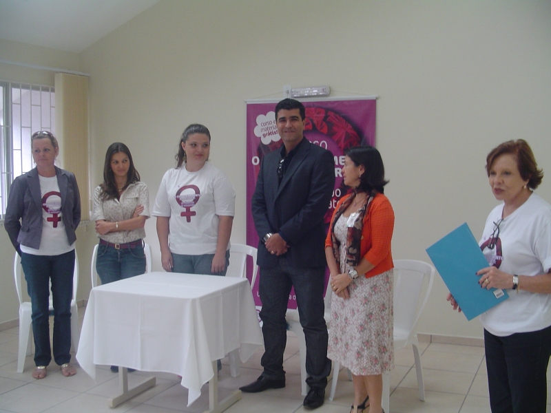 Curso “O Empoderamento da Mulher” inicia em Florianópolis