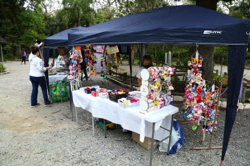 Prefeitura retoma Feira de Economia Solidária no Parque do Córrego Grande