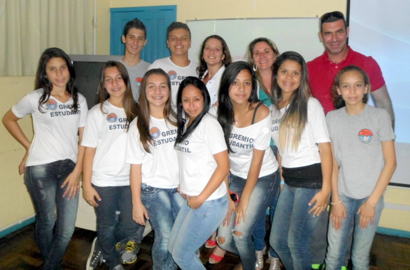 Escola Osvaldo Machado organiza encontro de Grêmios