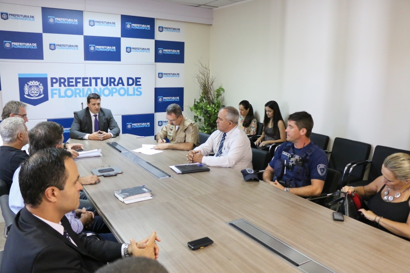 Velocidade será controlada com radar móvel