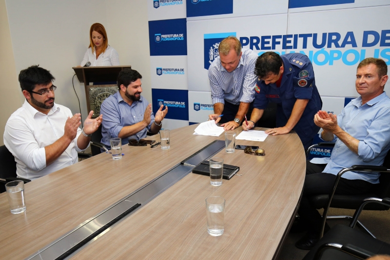 Prefeitura retoma obras do quartel do Corpo de Bombeiros no Sul da Ilha